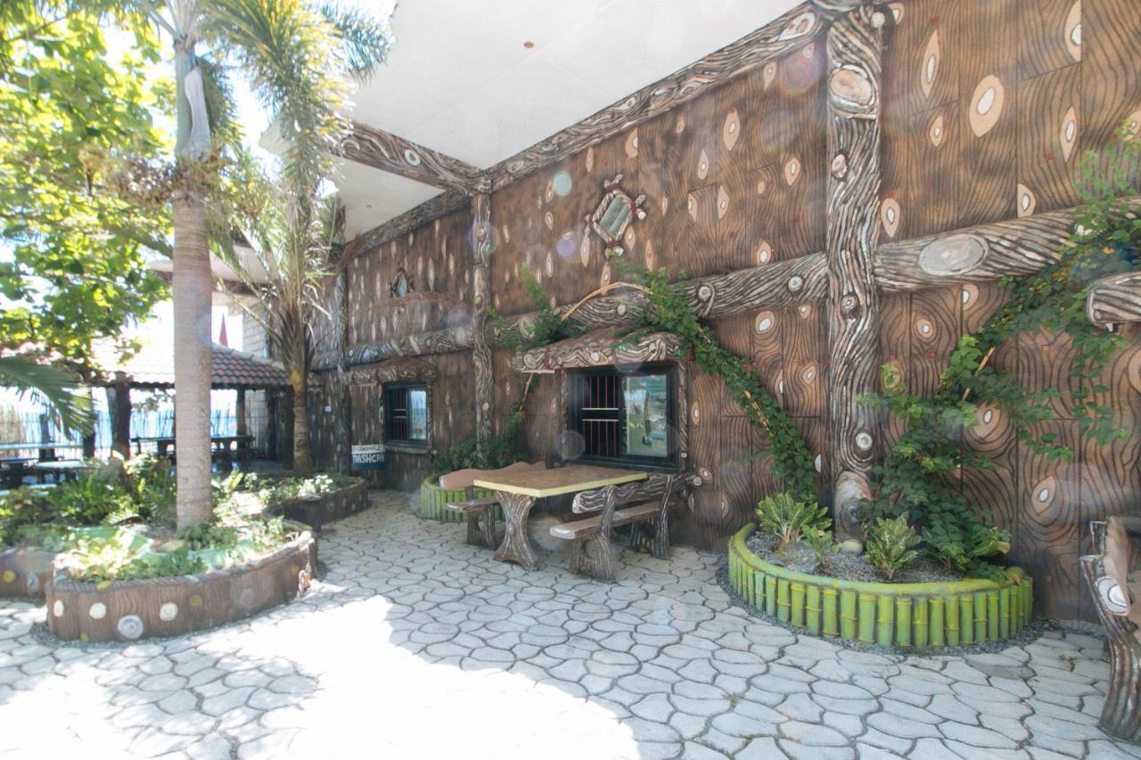 Reddoorz @ Seasun Beach Resort And Hotel Zambales Santa Cruz  エクステリア 写真
